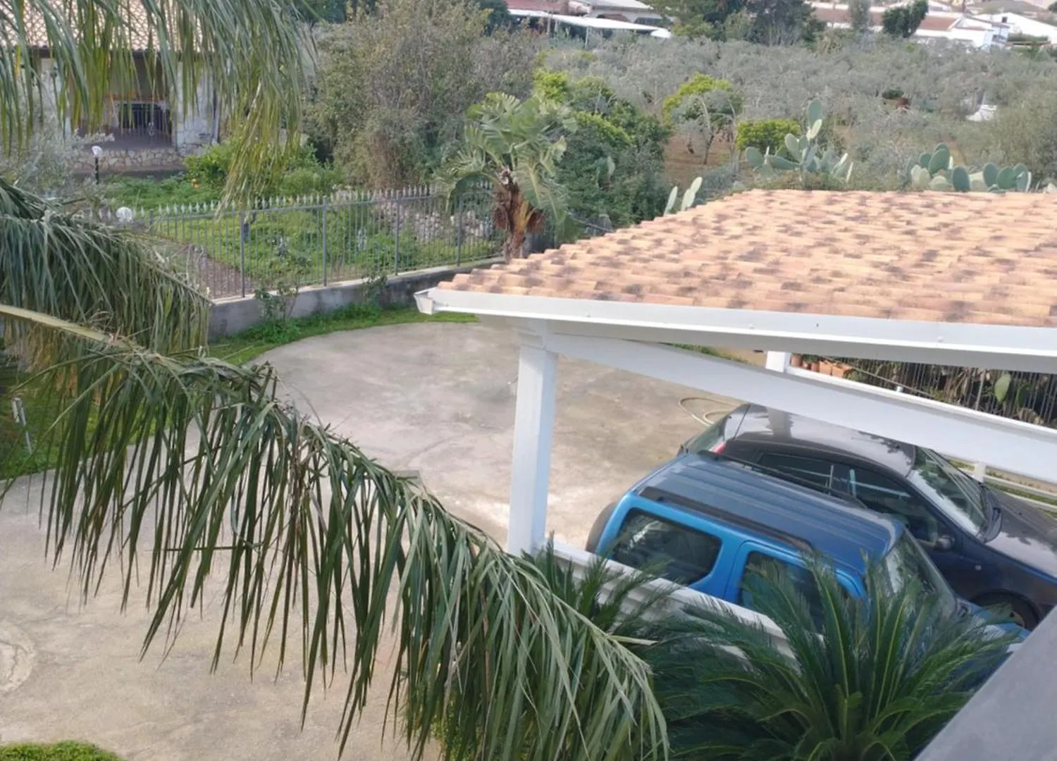 Carini House Villa 0*,
