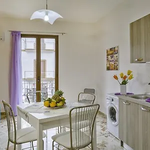 Arricàmpati Family Apartment&rooms Carini